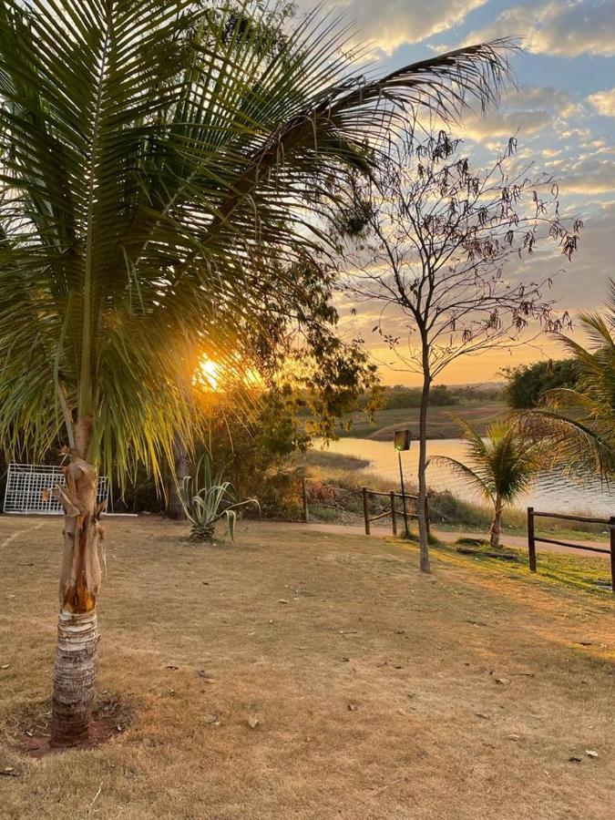 Aldeia Do Lago Caldas Novas Lindo Apt Com Cozinha Mobilia Nova Pode Levar Bebidas Na Area Das Piscinas Exteriör bild