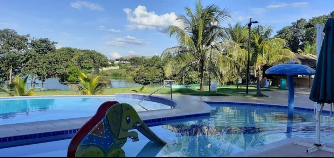 Aldeia Do Lago Caldas Novas Lindo Apt Com Cozinha Mobilia Nova Pode Levar Bebidas Na Area Das Piscinas Exteriör bild