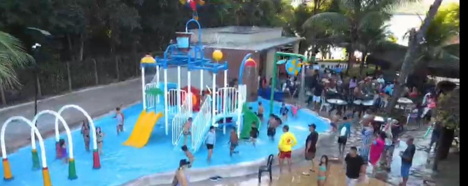 Aldeia Do Lago Caldas Novas Lindo Apt Com Cozinha Mobilia Nova Pode Levar Bebidas Na Area Das Piscinas Exteriör bild